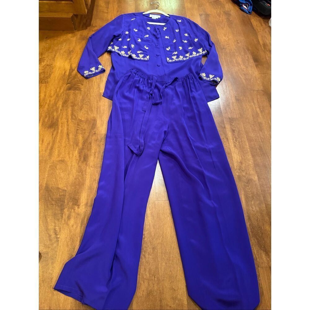 Vintage DVF Diane Von Furstenberg Purple 100% Silk 2 Pc Pant Set M